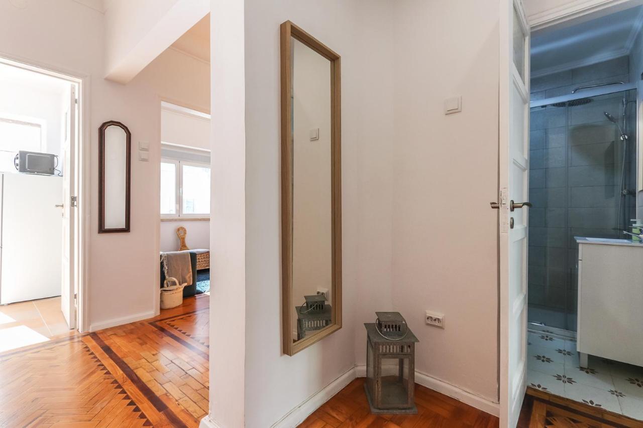 Vita Portucale ! Olaias Design With Terrace Lisboa 外观 照片