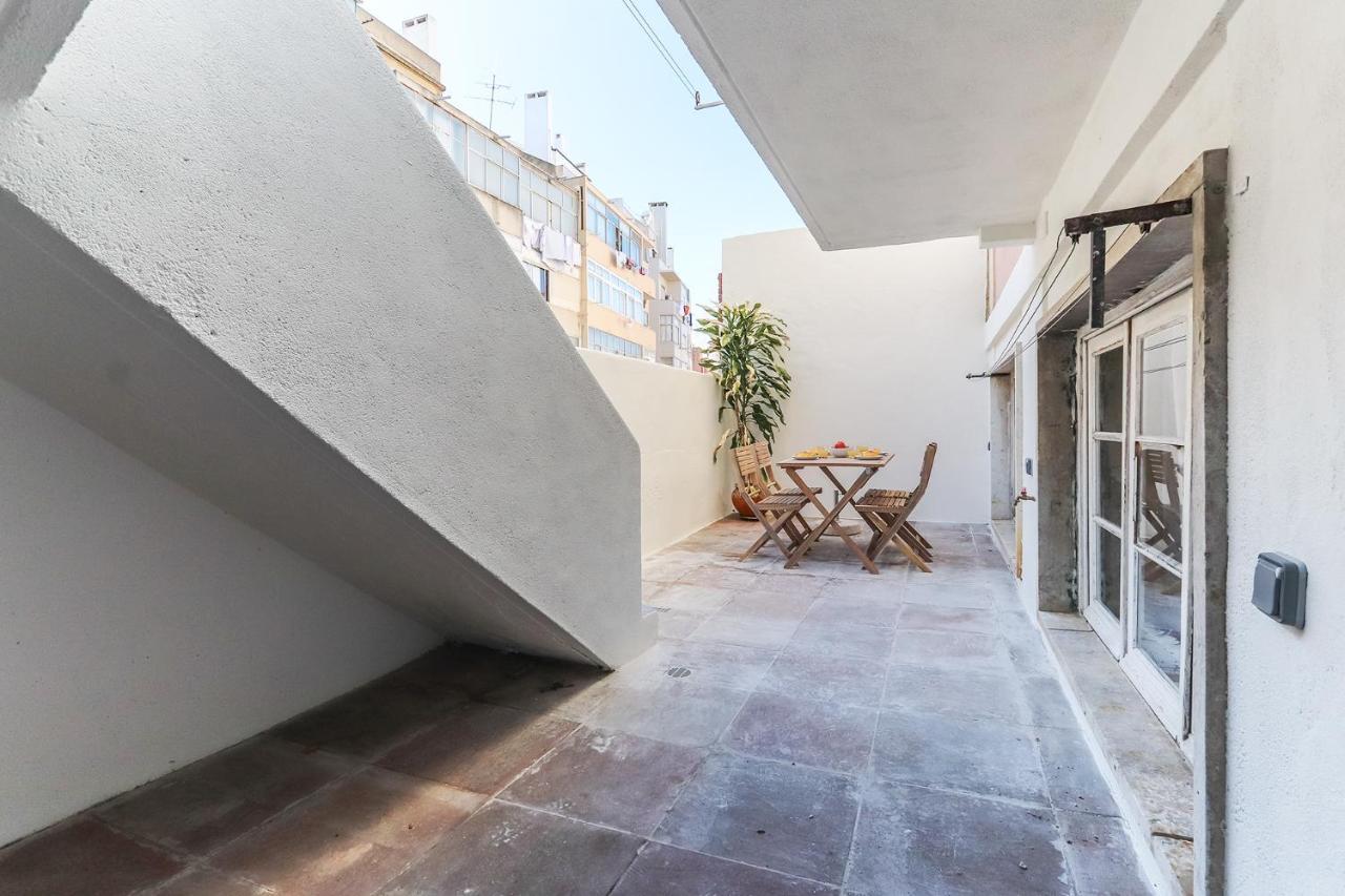 Vita Portucale ! Olaias Design With Terrace Lisboa 外观 照片