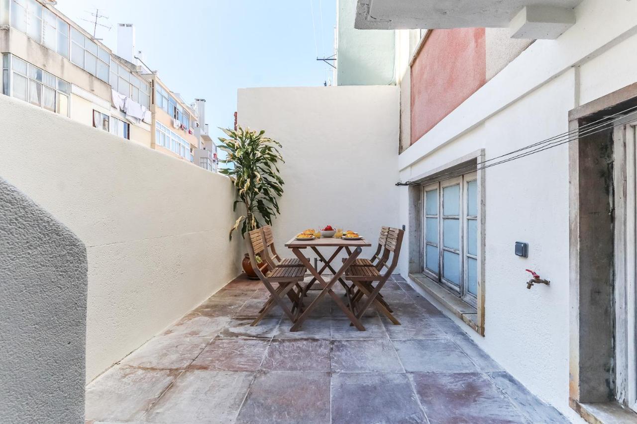 Vita Portucale ! Olaias Design With Terrace Lisboa 外观 照片