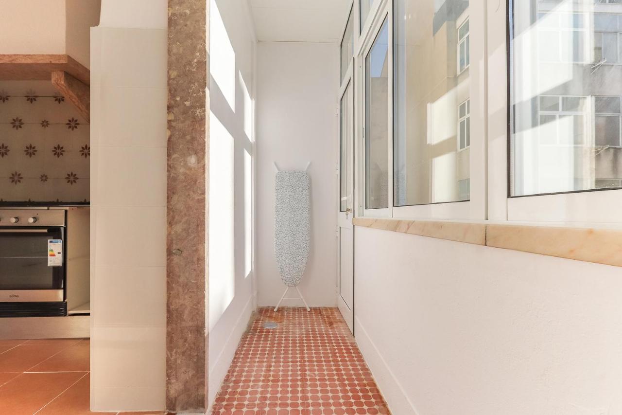 Vita Portucale ! Olaias Design With Terrace Lisboa 外观 照片