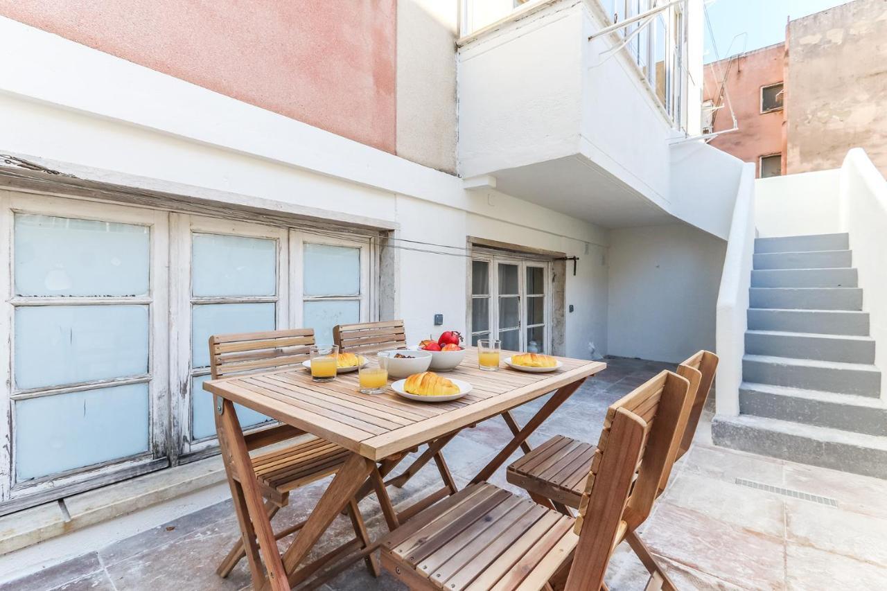 Vita Portucale ! Olaias Design With Terrace Lisboa 外观 照片